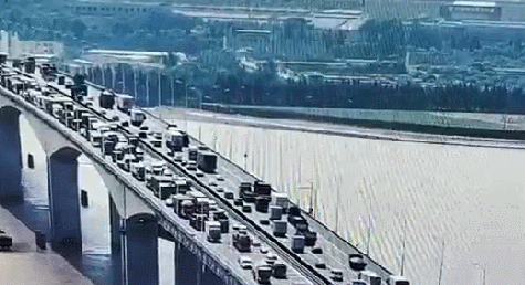 浙江高速路况查询，浙江高速公路今天路况查询（浙江多条高速排长队）