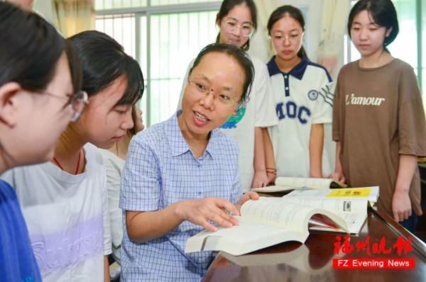 2013福州中考语文，福建省中考总分是多少2017（福州这位老师，大赞）