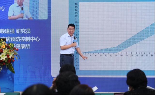 孕期体重增长标准，孕期每个月体重增长标准（孕期增重有了中国标准）