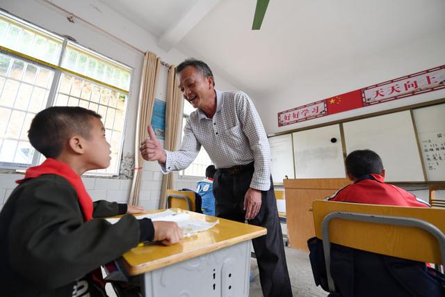 2021年2月节日有哪些 2021年2月节日大全，传统、法定、国际、24节气（10年200多张肖像5万多张照片）