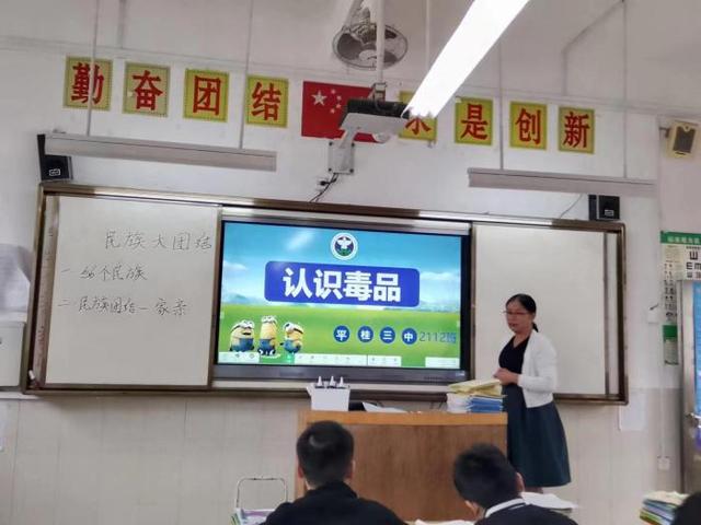 让老师感动到哭的话有哪些，让老师感动到哭的话简短（一张“最调皮男生”的留言条）