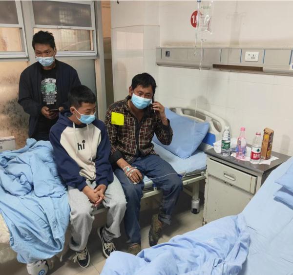 集少两撇是什么字，集字少两撇念什么字（“用一命换几条百命，我必须做）