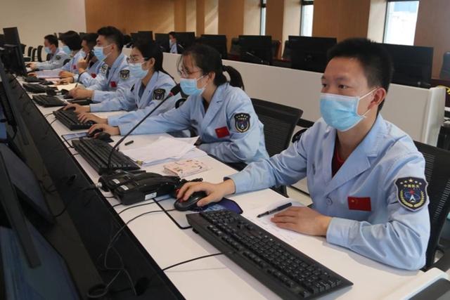 我的未来不是梦吉他谱，我的未来不是梦吉他谱c调（想起了那只万里之外的兔子）