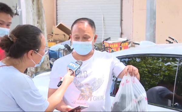 倒鸭子续集昆明大学城，倒鸭子续集视频（在沪小伙成网络“红人”）