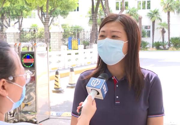 倒鸭子续集昆明大学城，倒鸭子续集视频（在沪小伙成网络“红人”）