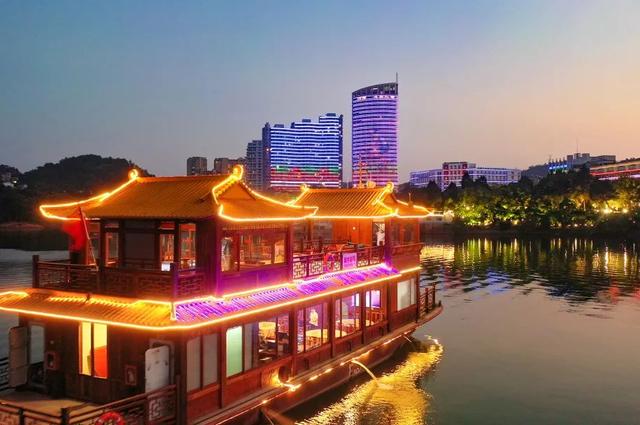 杭州市千岛湖旅游攻略，杭州千岛湖旅游景点大全（来千岛湖开启另一种风情吧~）