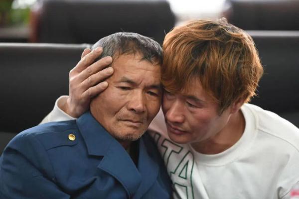 2021中秋节团圆祝福语100句，2021中秋节简单祝福语（32年、33年、42年、63年……这些被拐家庭终于团圆）