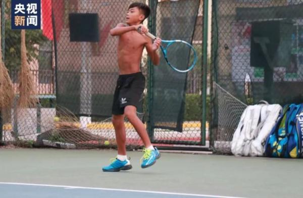 联想y7000电脑强制返回桌面快捷键，联想y7000怎么关闭键盘快捷键（背背篓的少年夺冠）