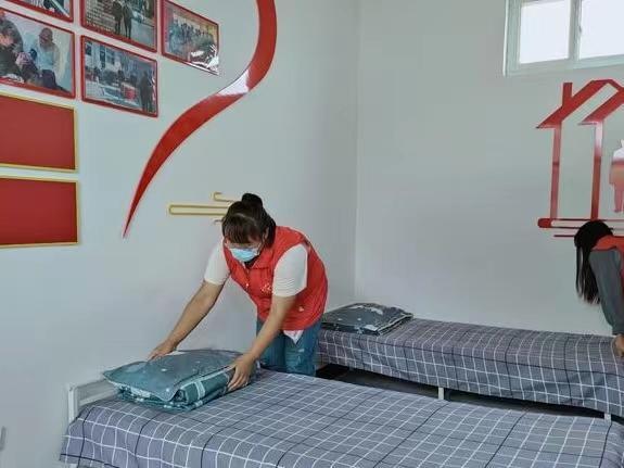 日间照料养老中心，农村日间照料中心探索养老新路径