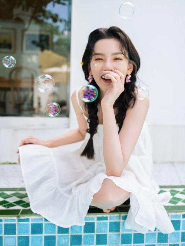 短发马尾怎么扎好看，短发马尾怎么扎好看小女孩（这样扎双马尾更可爱）