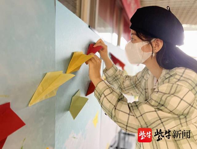 南京财经大学图书馆，2021级南京财经大学新生开学时间和入学指南及入学军训考试（南京财经大学新生收获惊喜“成长礼”）