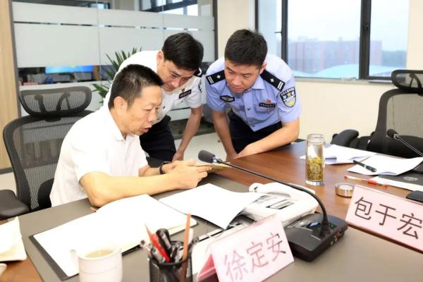 两个鱼念什么(两个鱼三个与四个鱼)