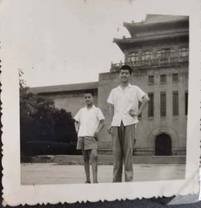 混合运算手抄报，怎样办好数学手抄报（我的高考“前事”——一个年级与一个时代的故事）