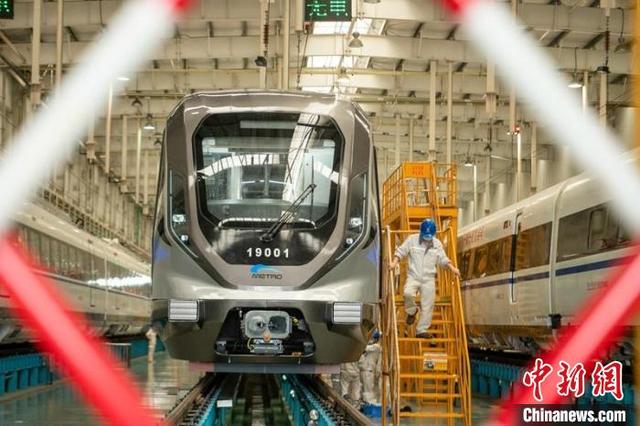 地铁时速一般是多少，南京地铁时速一般是多少（时速160公里的轨道交通19号线二期列车正式亮相）