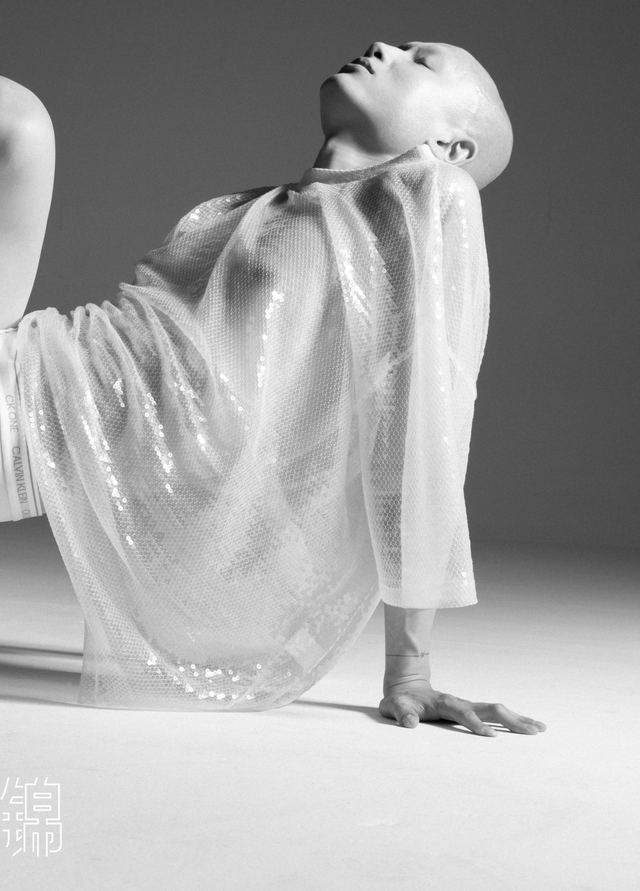 受之父母的前一句是什么，身体发肤受之父母是什么意思（身体是他们的职业载体）