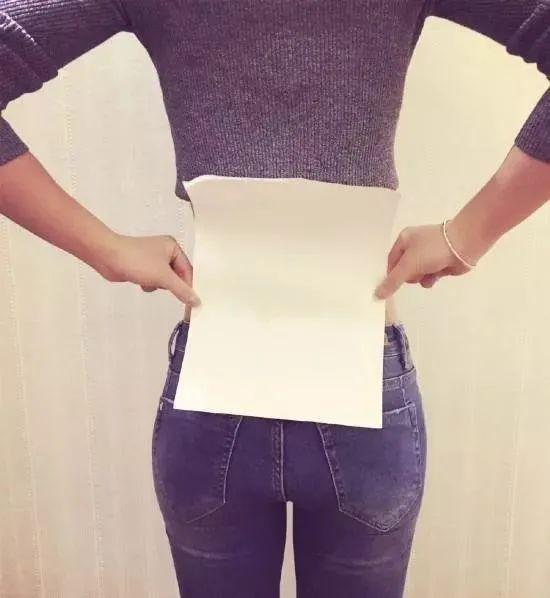 四s店是什么意思，四s店是干嘛的（沪一女装店启用“大码模特”）