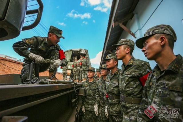 装载，装载机操作证怎么办理（铁路装载训练提升部队运输投送能力）