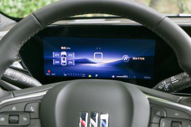 上海通用别克怎么样，上海通用别克gl8豪华商务车怎么样（年轻该有的样子 试驾别克昂扬）