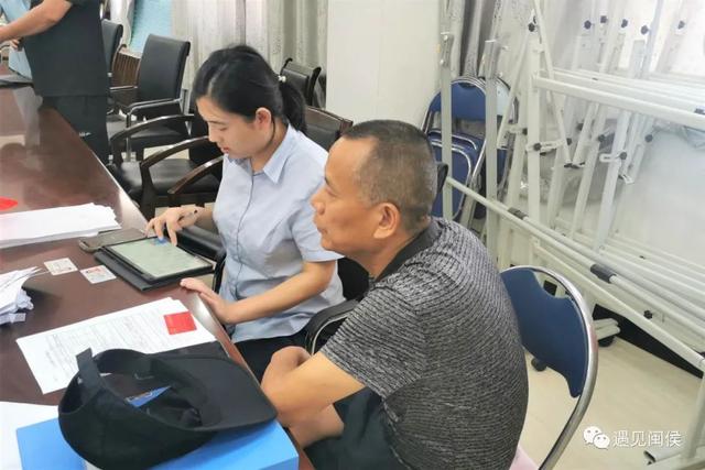 怎么贷款10万元急需要钱急急，如何贷款10万元急需钱 急需10万元怎么贷款（闽侯邮储线上就帮你办妥了）