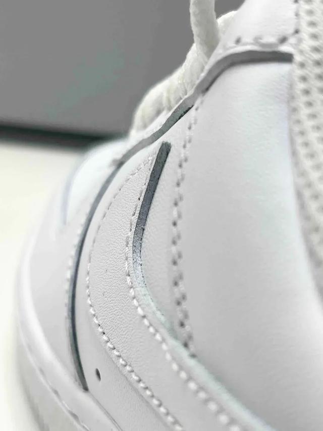 空军一号耐克鉴别教程，耐克空军一号怎么辨别真假（超多版本到底怎么选）