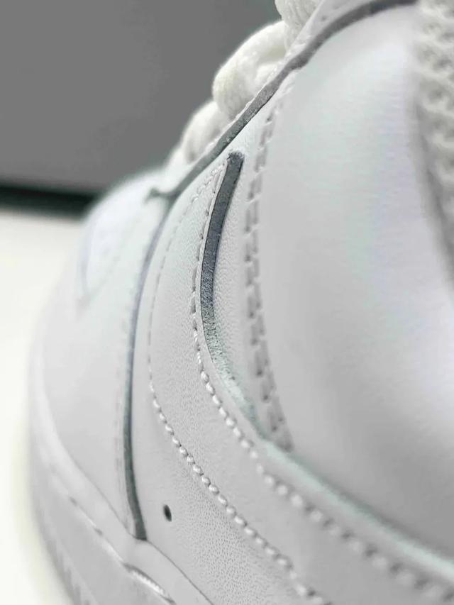 空军一号耐克鉴别教程，耐克空军一号怎么辨别真假（超多版本到底怎么选）