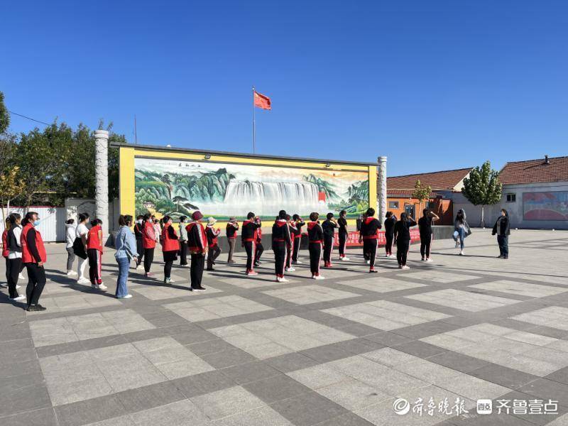 国庆节活动,无棣县马山子镇举行"锣鼓喧天迎国庆-风俗-荣耀易学