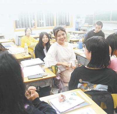 我需要你英文怎么说，我需要你英文（到祖国和人民最需要的地方去）