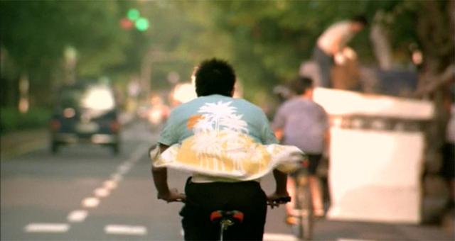 色戒影评，《蓝色大门》20年后