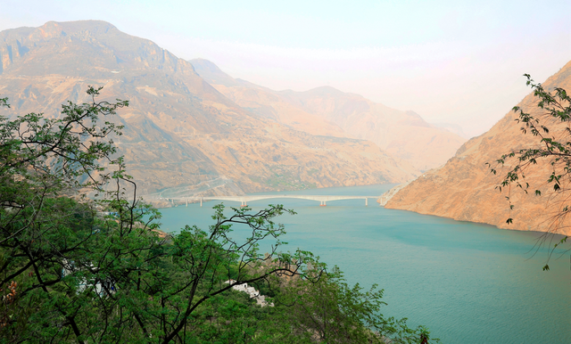 30万存5年定期利息多少钱，30万定期5年利息多少（要成为凉山州经济副中心和南部区域中心）