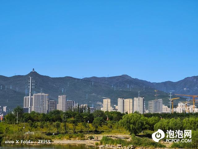 手机显示摄像头被占用怎么解决，oppo手机显示摄像头被占用怎么解决（Fold+评测：性能升级）