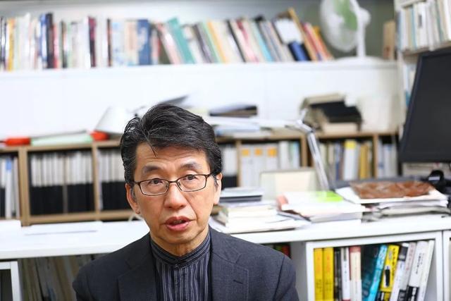 衡量人生的社会价值的标准是，衡量人生的社会价值的重要标准是（今天我们为什么依旧需要人文精神）