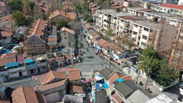 2020上海非毕业年级开学时间，2020年上海寒假开学时间（美团骑手、中学生、彭浦居民走进人民大道200号）