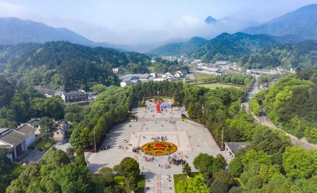 湖南韶山旅游景点，韶山市景点（怎么可能不去一趟韶山）