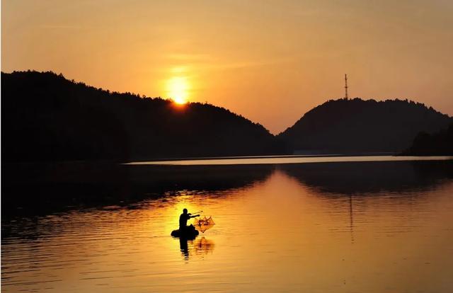 湖南韶山旅游景点，韶山市景点（怎么可能不去一趟韶山）