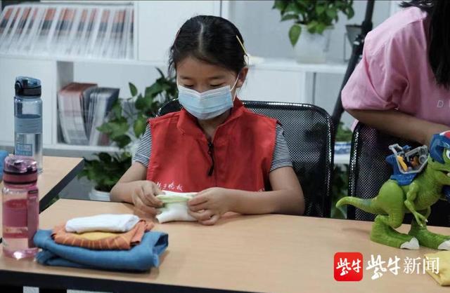 记者证怎么考，新闻采编从业资格证（扬子晚报小记者活动等你来报名）