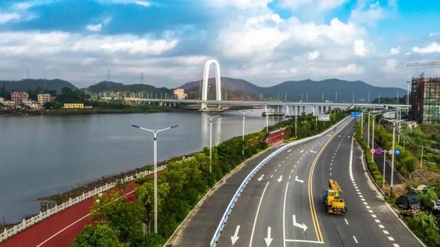 防城港市有哪些旅游景点呢，防城港市有哪些旅游景点呢自驾游（防城港这些景点安排上）