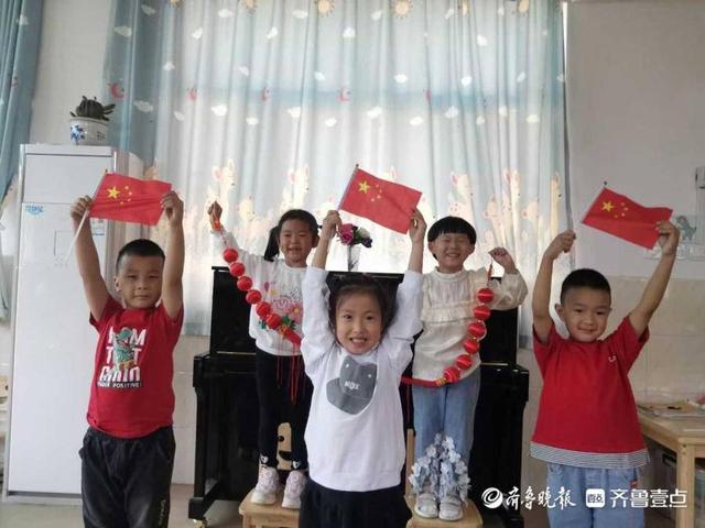 我和我的祖国绘画，我和我的祖国绘画怎么画（童心筑梦向祖国深情告白）