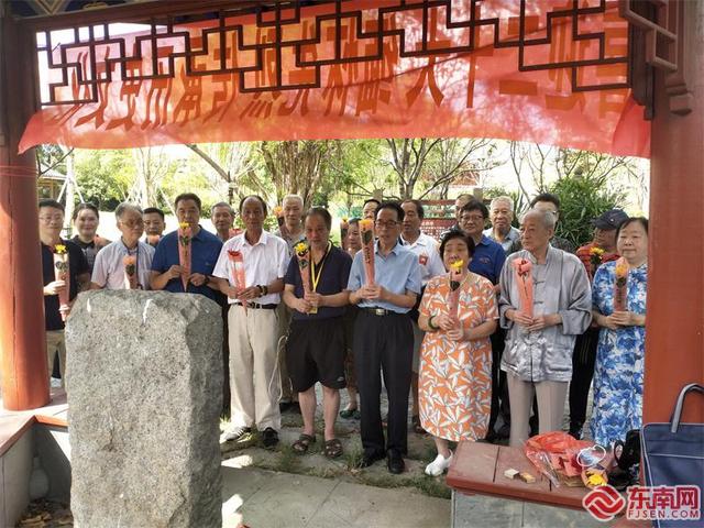 辛亥革命纪念日，辛亥革命纪念日是几月几日（辛亥革命志士后裔缅怀先辈）