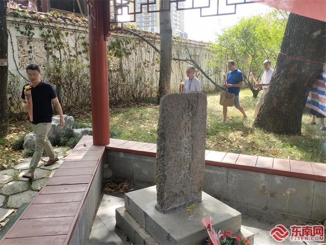 辛亥革命纪念日，辛亥革命纪念日是几月几日（辛亥革命志士后裔缅怀先辈）