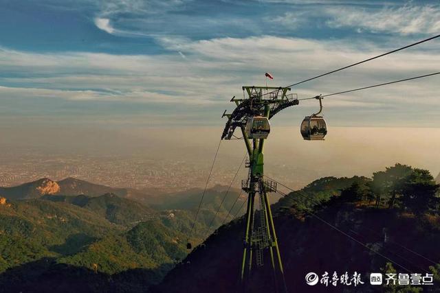 全国消防日是几月几日，全国消防日是几月几日 视频（壹图集丨10月1日“献礼”国庆）