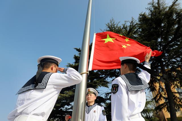 国庆节升旗仪式，国庆北京升旗仪式2020时刻表（各部队举行升旗仪式）