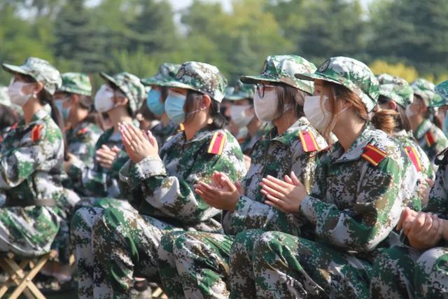 山东财经大学东方学院怎么样，山东财经大学东方学院宿舍条件怎么样—宿舍图片内景（山东财经大学东方学院新生开学典礼）