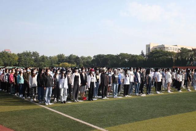 山东财经大学东方学院怎么样，山东财经大学东方学院宿舍条件怎么样—宿舍图片内景（山东财经大学东方学院新生开学典礼）