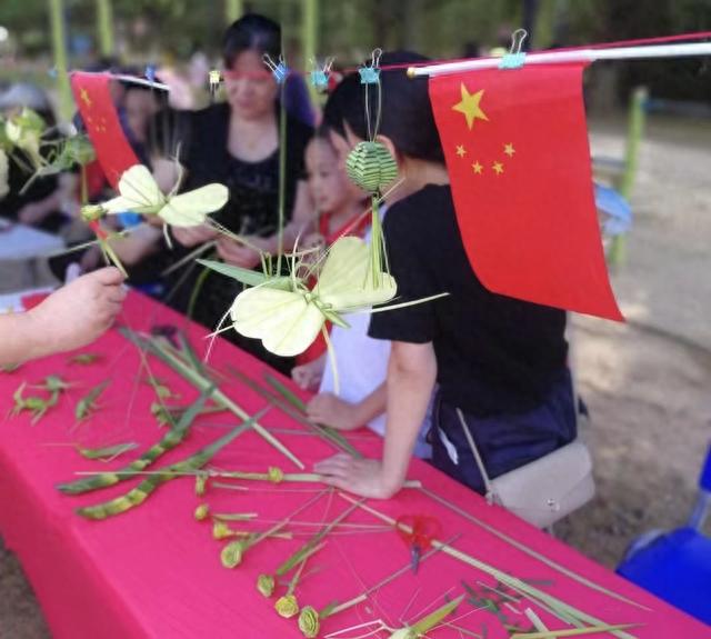 国庆佳节，非遗文化、乡土民俗在周浦公园一一亮相
