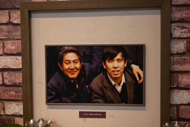 60厘米有多长，60厘米有多长参照物（一辈子只做一张画│幸福大街对谈20）