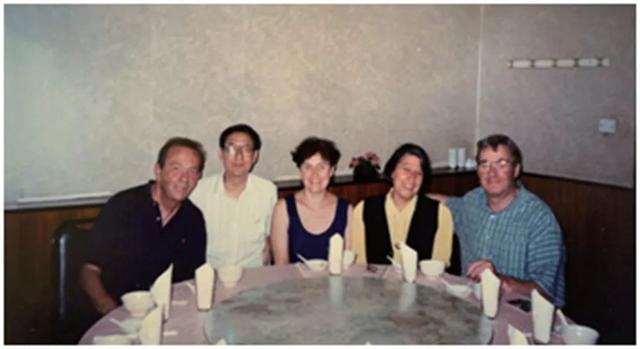 谁欠谁的幸福谁写的，谁欠谁的幸福作者（院士葛墨林：小事情、大先生）