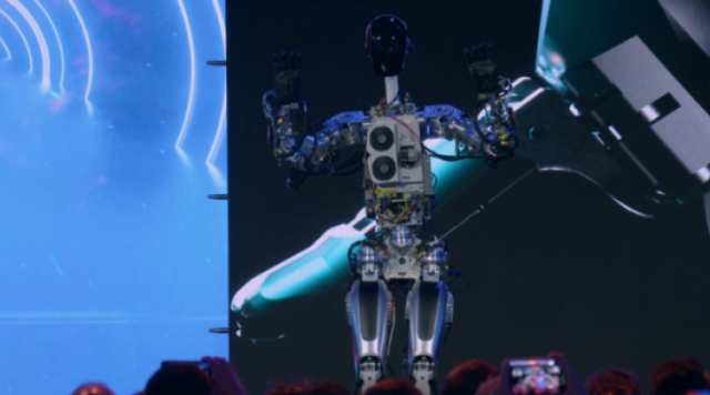 归途24小时攻略，归途24小时攻略结局（国庆节首日上海最高温31.8℃；上海金融街现代城市综合体预计年底开放；中国女篮夺得世界杯亚军）