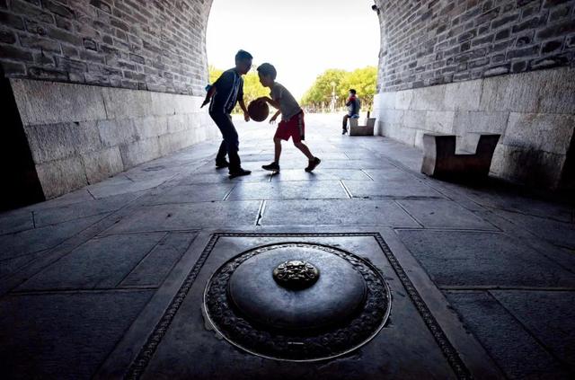 什么东什么西的四字词语，什么东什么西的四字词语填空（北京何以成为北京）