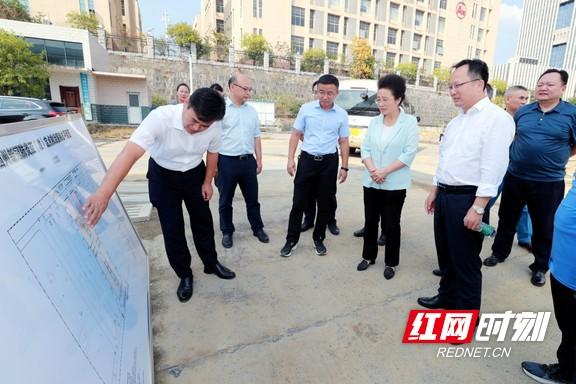 湘西职业技术学院，湘西民族职业技术学院招生录取规则和录取条件顺序政策解读2022参考（龙晓华调研方舱医院建设和湘西职院项目规划工作）