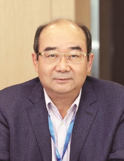 中国人民大学社会与人口学院，中国人民大学人口与社会学院（专家建言中老年人用好互联网——短视频丰富中老年人生活）